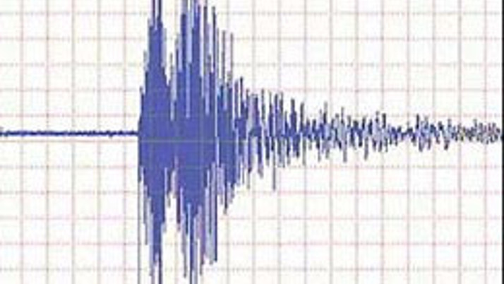 Denizli peş peşe depremlerle sallandı