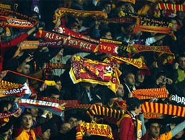 Galatasaray taraftarı derbiye alınacak mı? Galatasaray taraftarı derbiye alınacak mı?